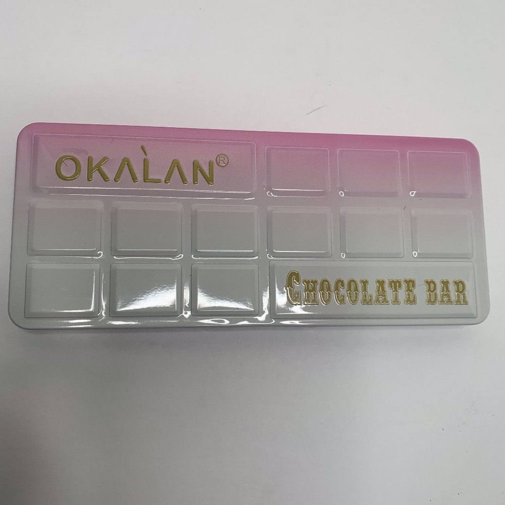 OKALAN | CHOCOLATE BAR EYESHADOW PAL...